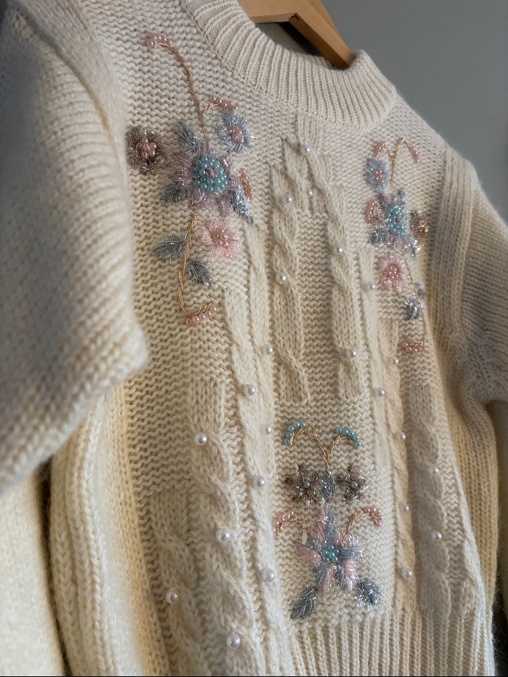 Cream Knitted Sweater Pearls and Flowers